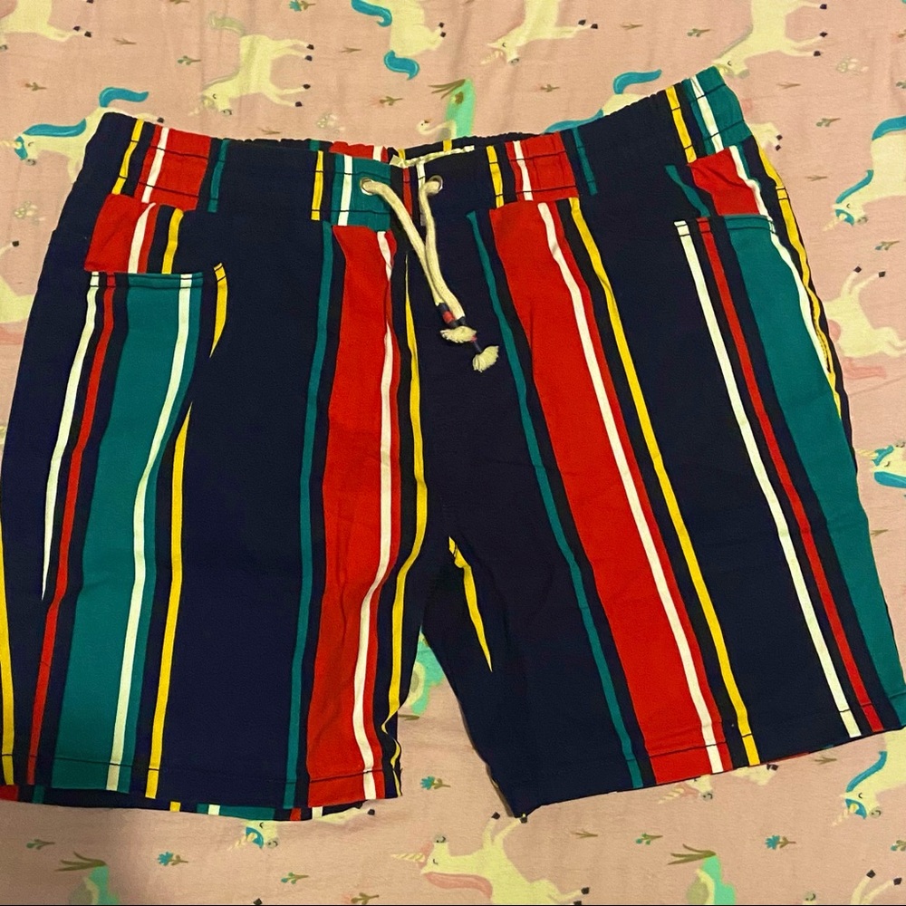 Men Short W/ Design